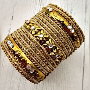 Gold Cuff Floral Bracelet Large Vintage